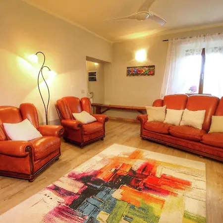 Well-equipped In Ospedaletto Italy With Private Pool
